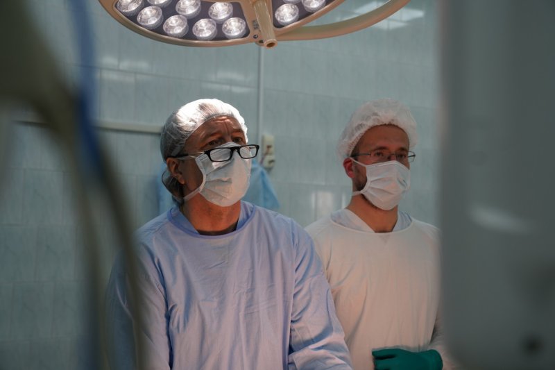 Знаменитый хирург отмечает юбилей: Евгению Владимировичу Левченко – 60 лет