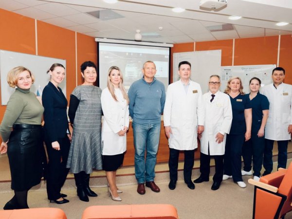 Делегация сотрудников НМИЦ посетила Республиканскую клиническую больницу Министерства здравоохранения Республики Татарстан