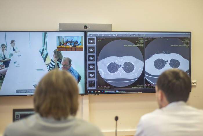 За 8 месяцев 2019 года НМИЦ онкологии им. Н.Н. Петрова провел почти 900 телемедицинских консультаций