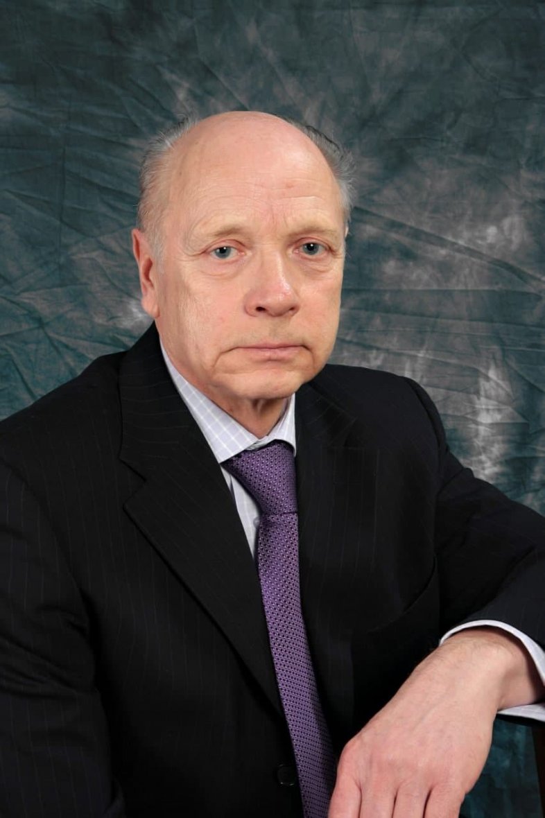 Профессору Игорю Ивановичу Семенову 80 лет