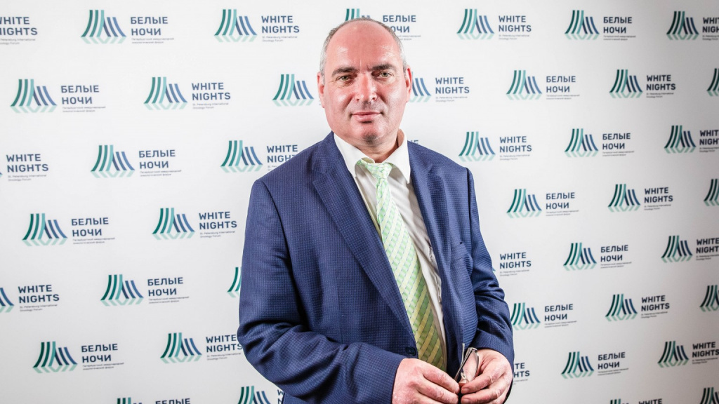 Евгений Наумович Имянитов