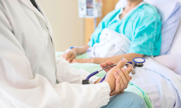 Осмотр врачом