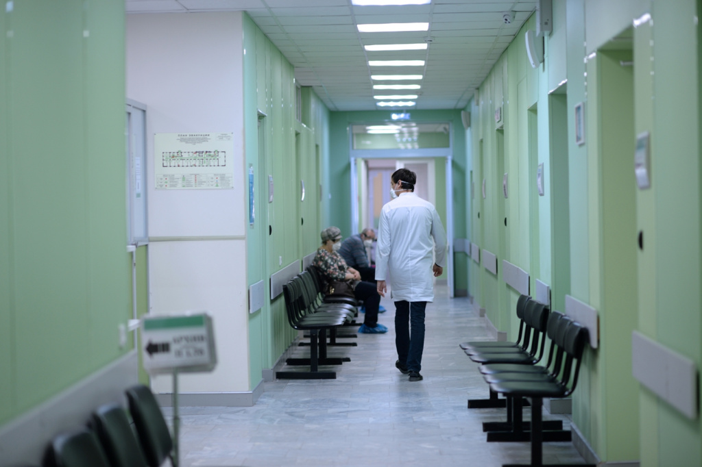 в поликлинике в поликлинике