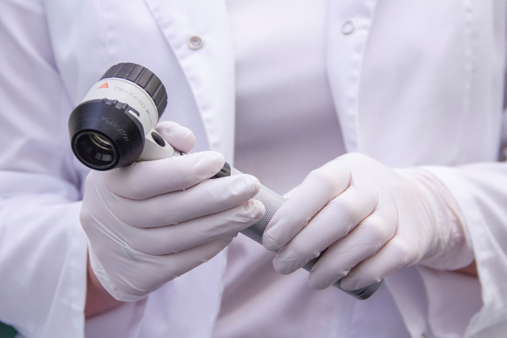 дерматологический осмотр